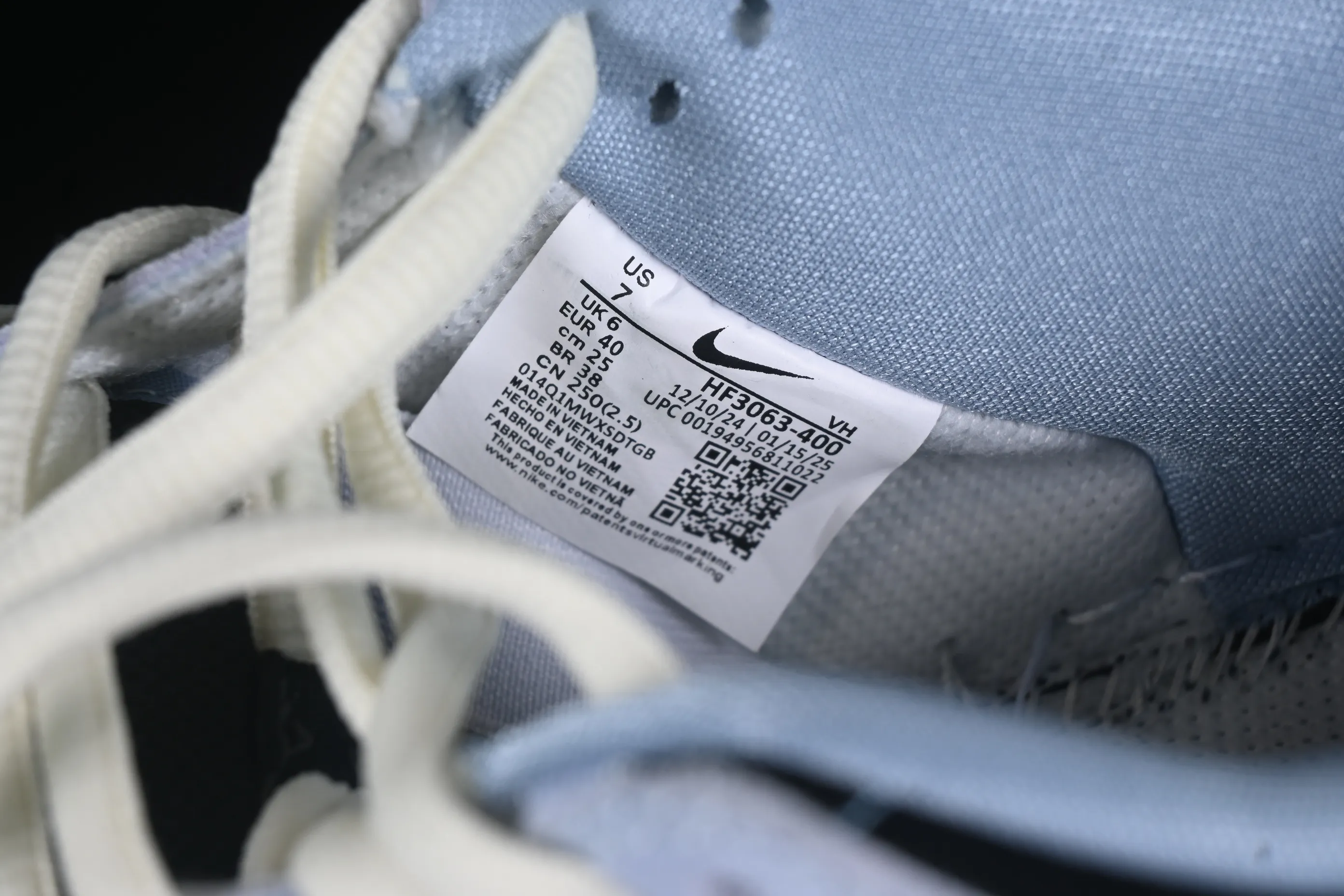 All Categories Nk SB Dunk Series Nk SB Dunk Low Low-top sneakers Nike SB Dunk Low "Aluminum" Black, blue and white hook Low-top casual sneakers HF3063-400